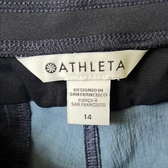 NWOT Athleta Trekkie North Floral Patterned Joggers with Drawstring - size 14 - Picture 3 of 12